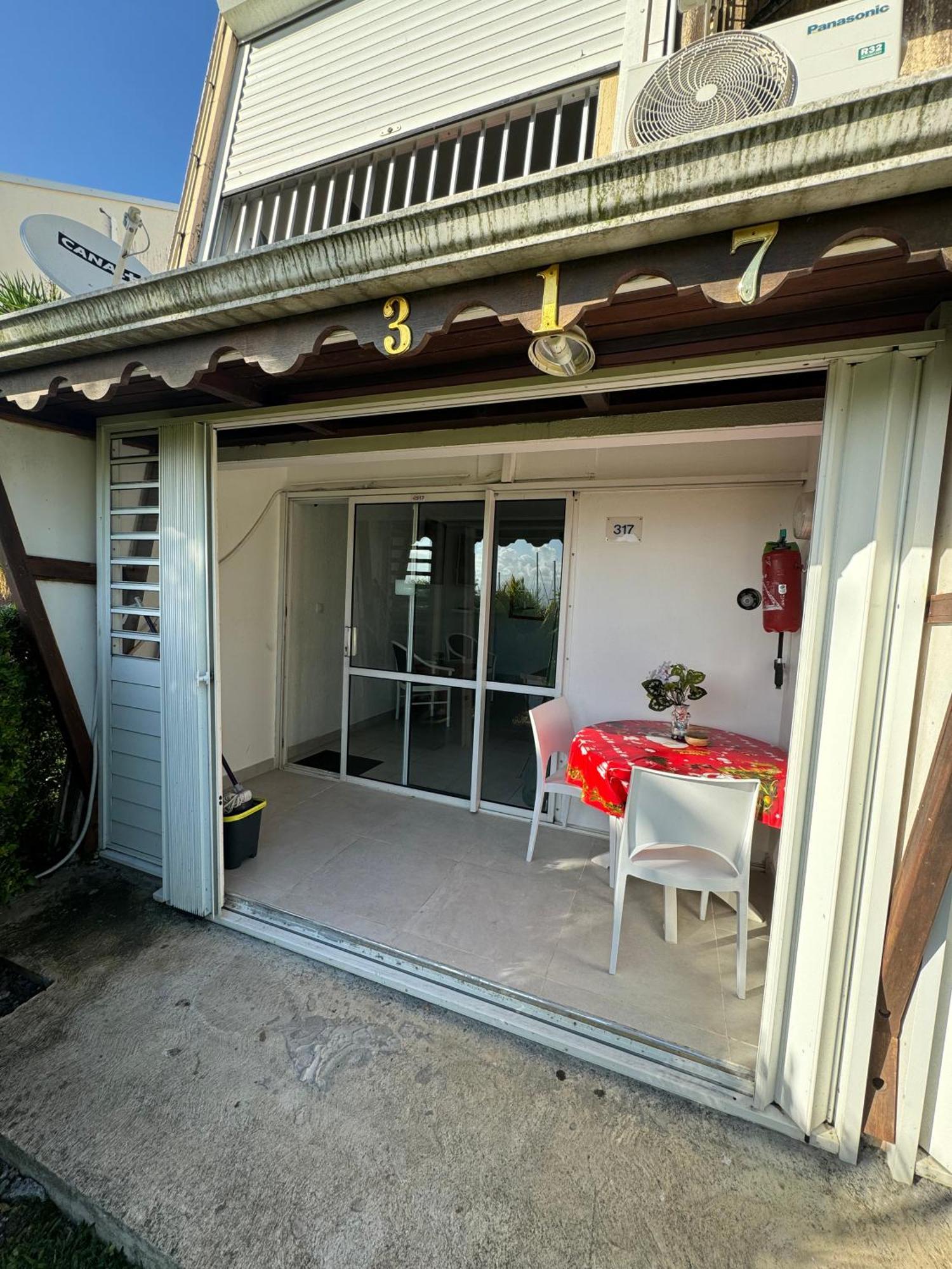 Appartement A La Marina Residence Hotel Village Soleil Le Gosier Le Gosier (Grande-Terre) Exterior foto
